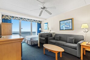 Basic Room | Living area | 45-inch flat-screen TV with cable channels