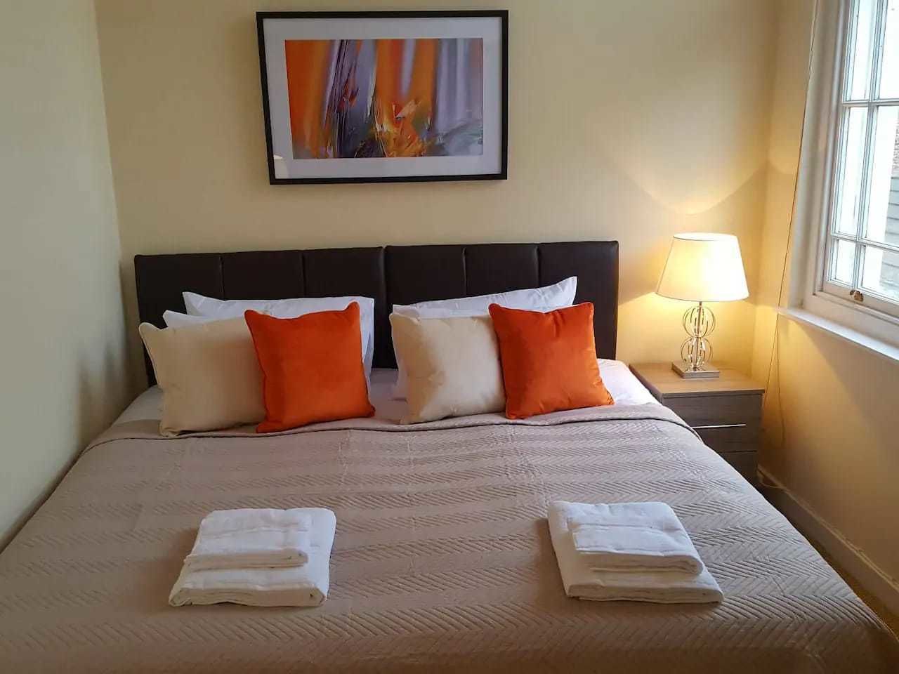 Premium Apartment, Multiple Beds, Non Smoking | 2 bedrooms, iron/ironing board, free WiFi, bed sheets