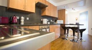 Shared kitchen - Exeter One Campus Accommodation (Exeter)