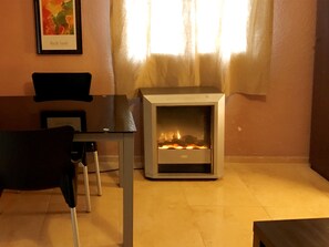 Télévision à écran plat