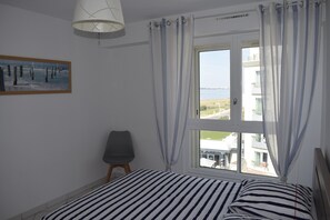 2 Schlafzimmer, Bügeleisen/Bügelbrett, kostenloses WLAN, Bettwäsche