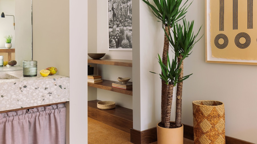 Silver Lake Pool & Inn