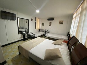 Standard Double Room | Free WiFi - Hostal El Exito (Santa Marta)