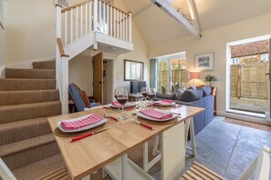 Interior - The Little Barn, Ringstead, Norfolk (16 Burnham Road)