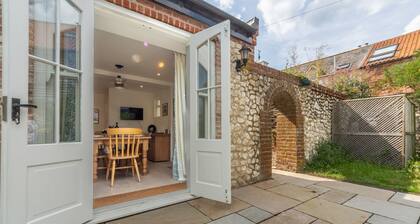 Piilotettu helmi kiinteistön vain syke satamasta