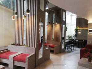 Sala de estar en el lobby