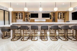 Bar (en la propiedad)