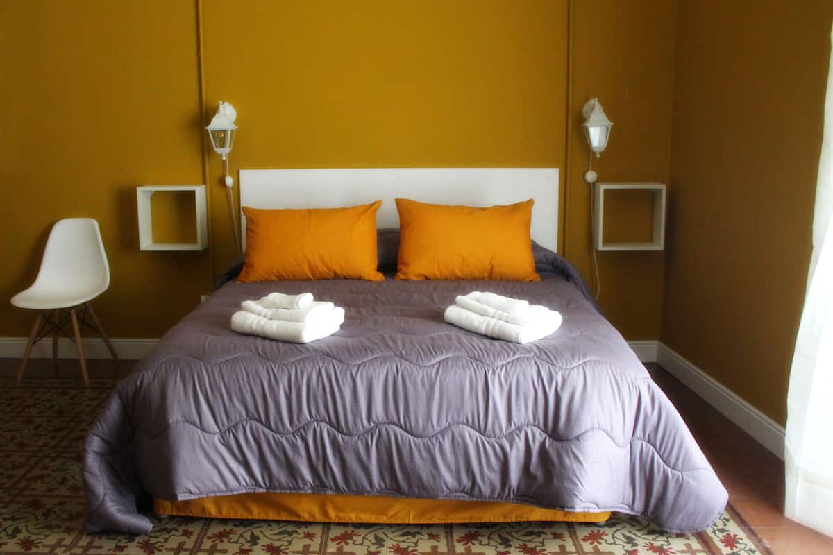 Quadruple Room, Private Bathroom | Desk, free WiFi, bed sheets