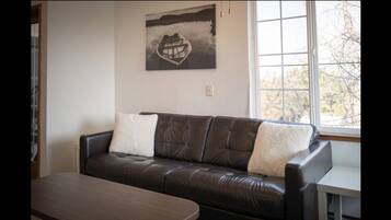 Deluxe House, Non Smoking | Living area | Flat-screen TV