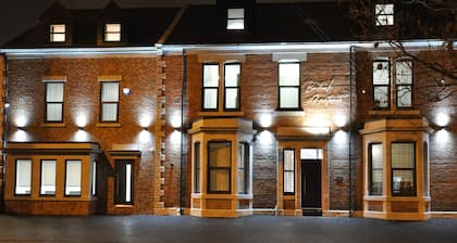 Bentinck Apartments