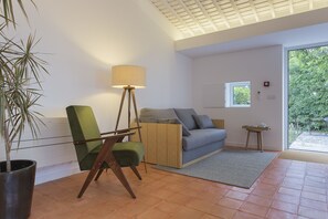 House, 1 Bedroom, Garden View | Living area