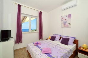 1 chambre, fer et planche Ă repasser, Wi-Fi, draps fournis