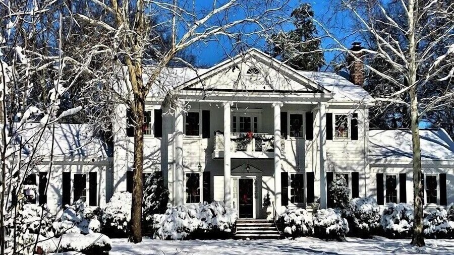 The Virginia Cliffe Inn