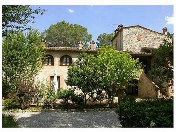 Exterior - Holidays in a former monastery from the 14th century - detached house (Colle di Val d’Elsa)