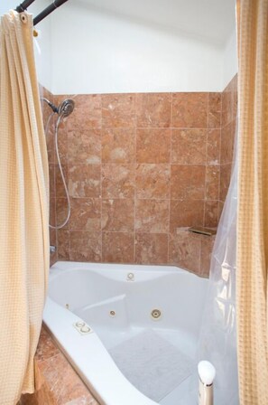 Bañera de hidromasaje