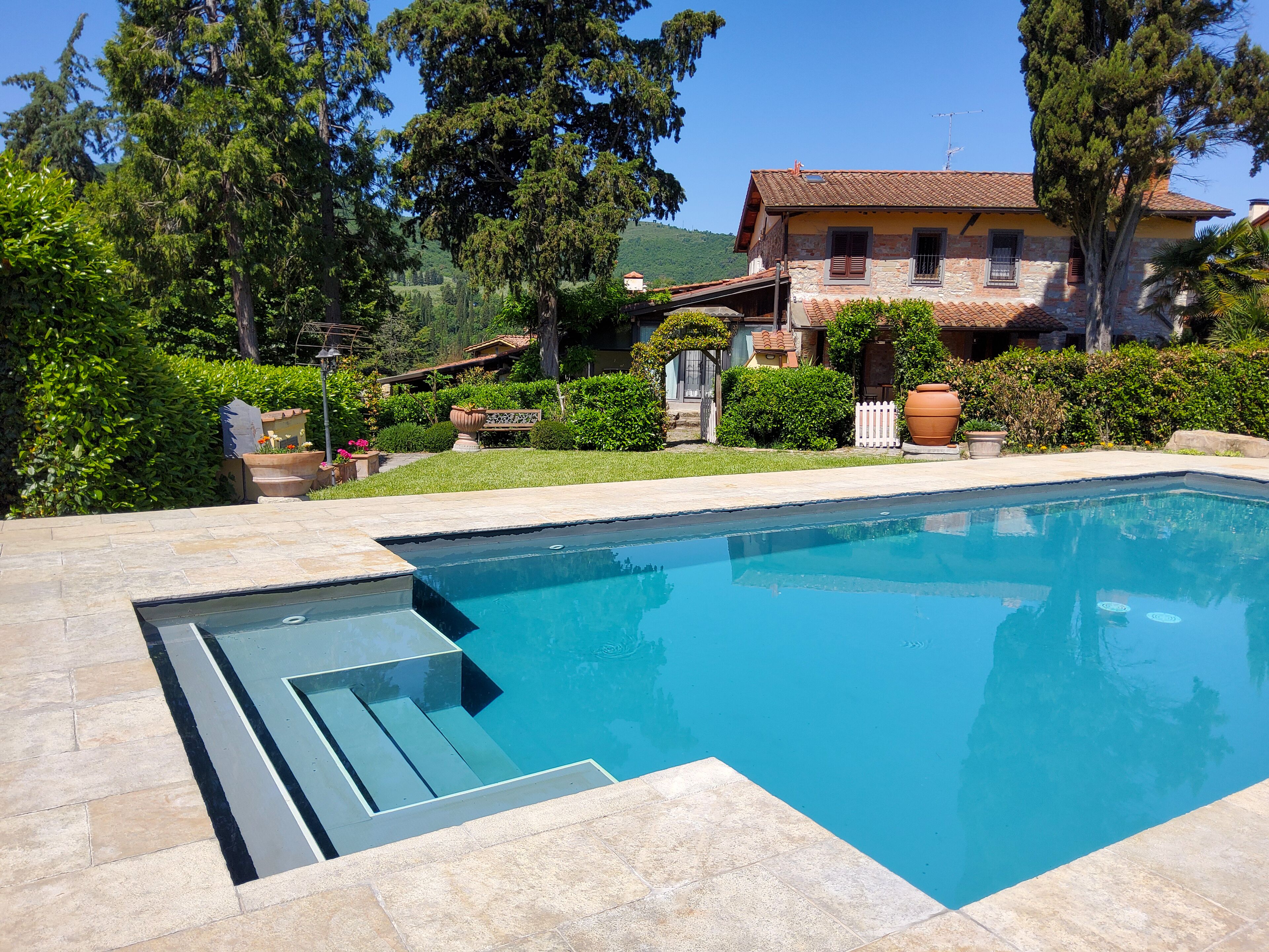 CASA MICHELANGELO in VILLA CAFAGGIOLO: Agriturismo-Farmhouse in FLORENCE HILLS