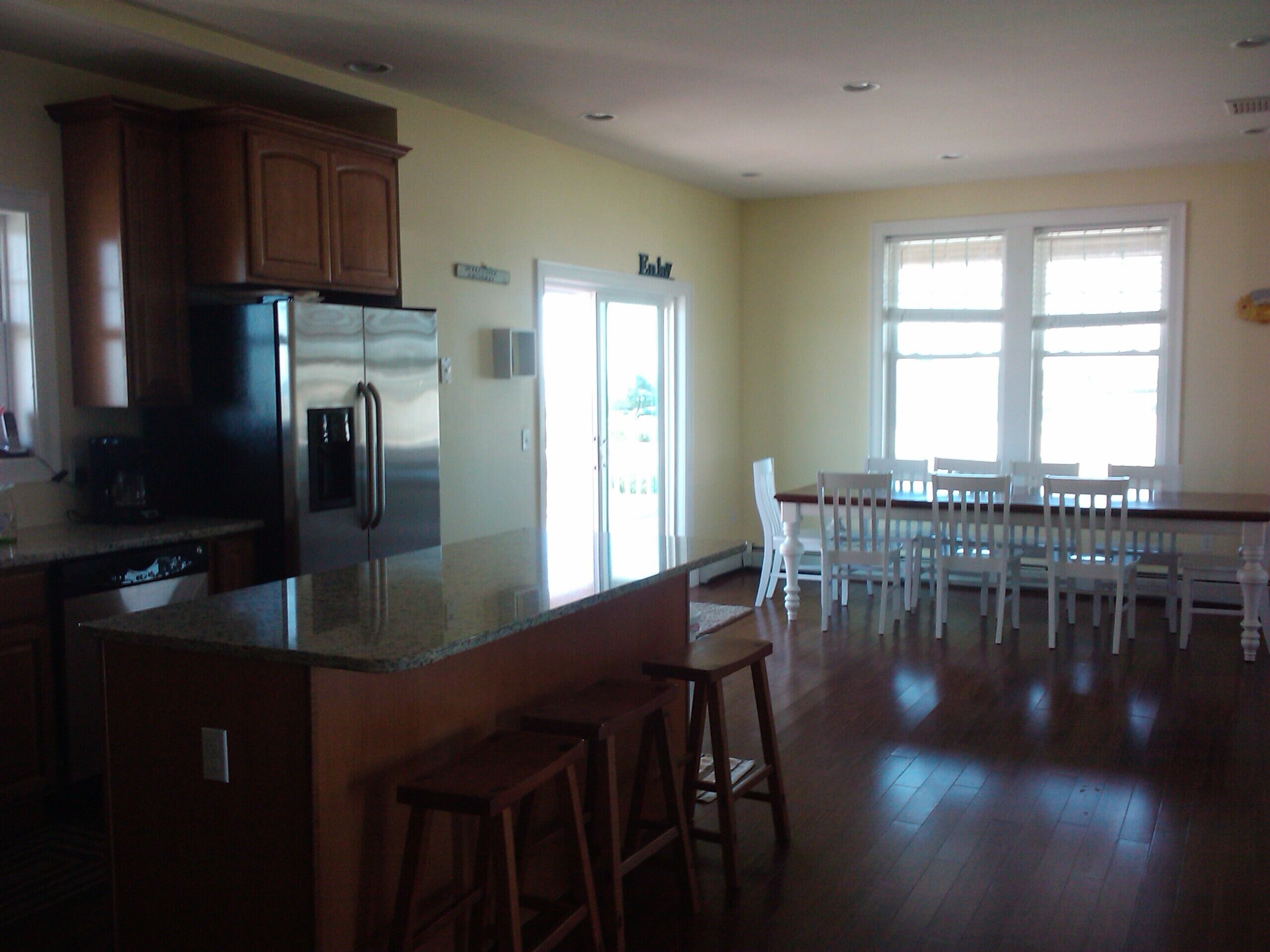 Beautiful new large home overlooking Scarborough beach