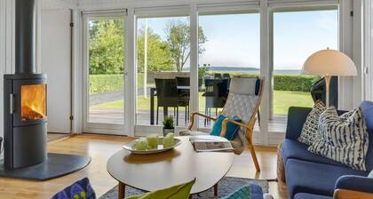 Amazing home in Børkop with WiFi