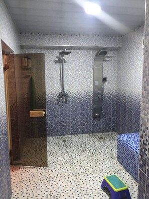 Piscina interna
