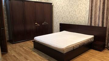 Comfort House, 4 Bedrooms, Private Pool | 4 bedrooms, desk, soundproofing, iron/ironing board