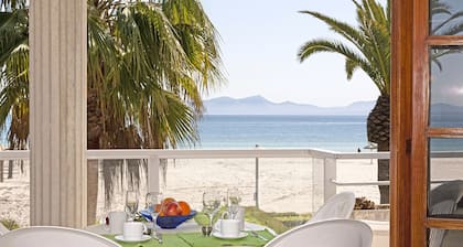 SPECTACULAR APARTMENT ON THE SEA,