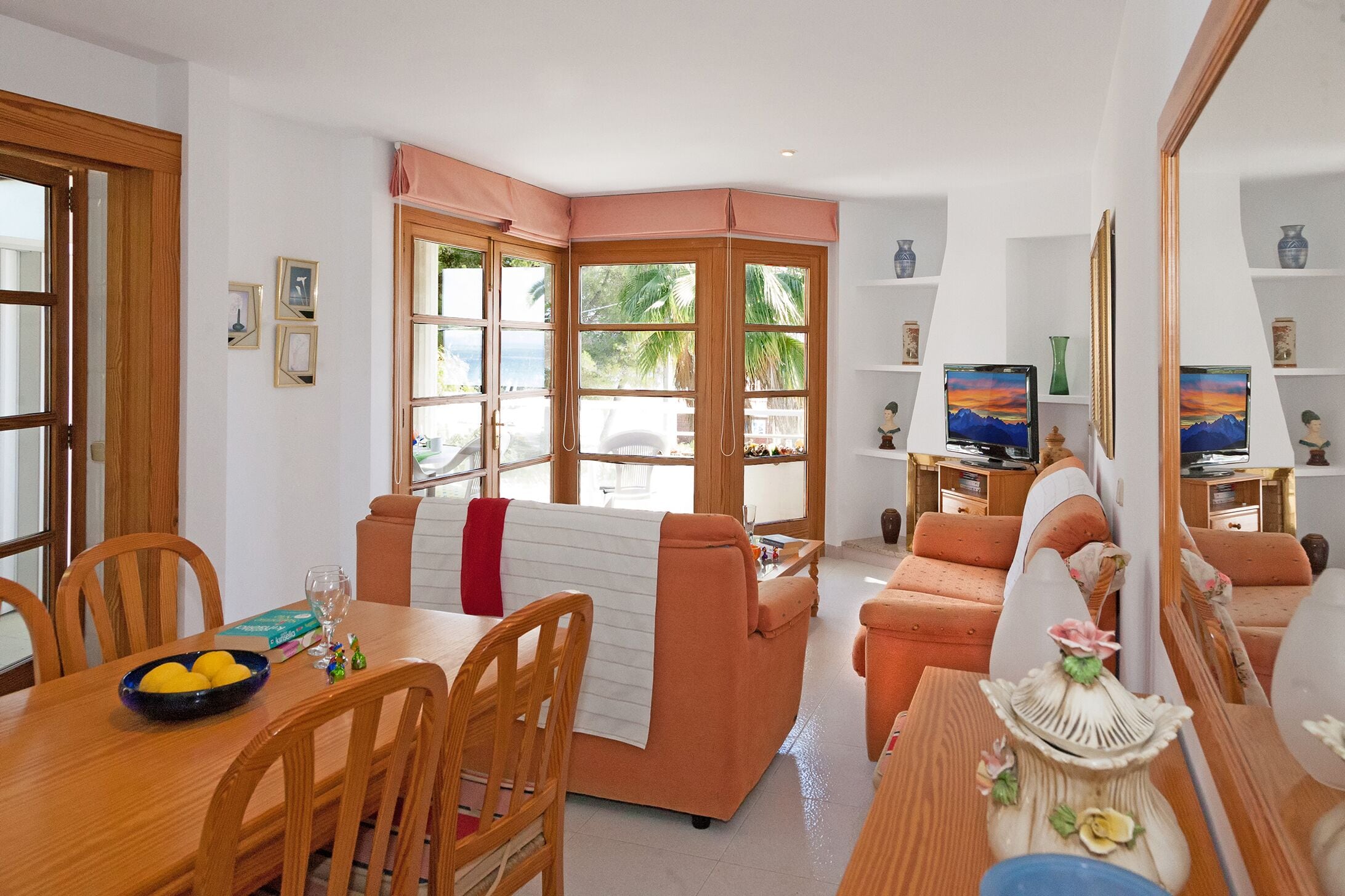 Smart-tv och dvd-spelare