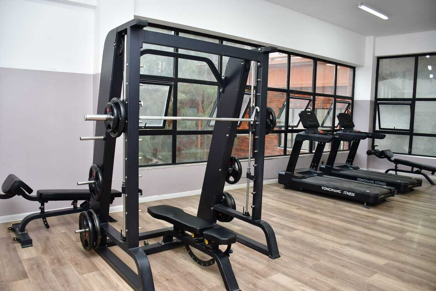 Egyptian cotton sheets, premium bedding, down comforters, pillowtop beds