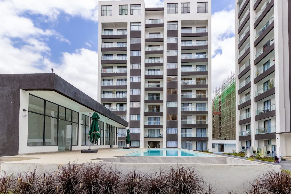 Apartament clàssic | Llençols de cotó egipci, roba de llit d'alta qualitat i cobrellits