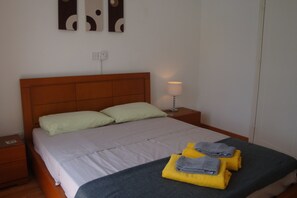 2 Schlafzimmer, Bügeleisen/Bügelbrett, WLAN, Bettwäsche
