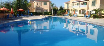 Two bedroom Town House with ensuite bathrooms and Wi Fi.