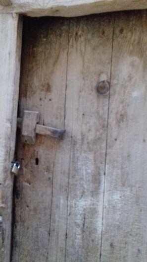 Ducha, cabezal de ducha tipo lluvia, toallas