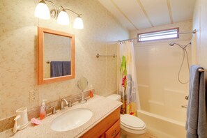 Kostenlose Toilettenartikel, Handtücher