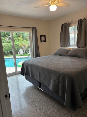 4 chambres, fer et planche à repasser, Wi-Fi gratuit, draps fournis