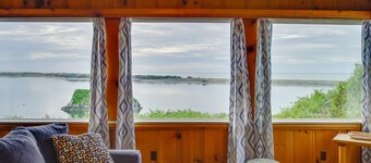 Rustic Coastal Smith River Cottage w/ Ocean Views!