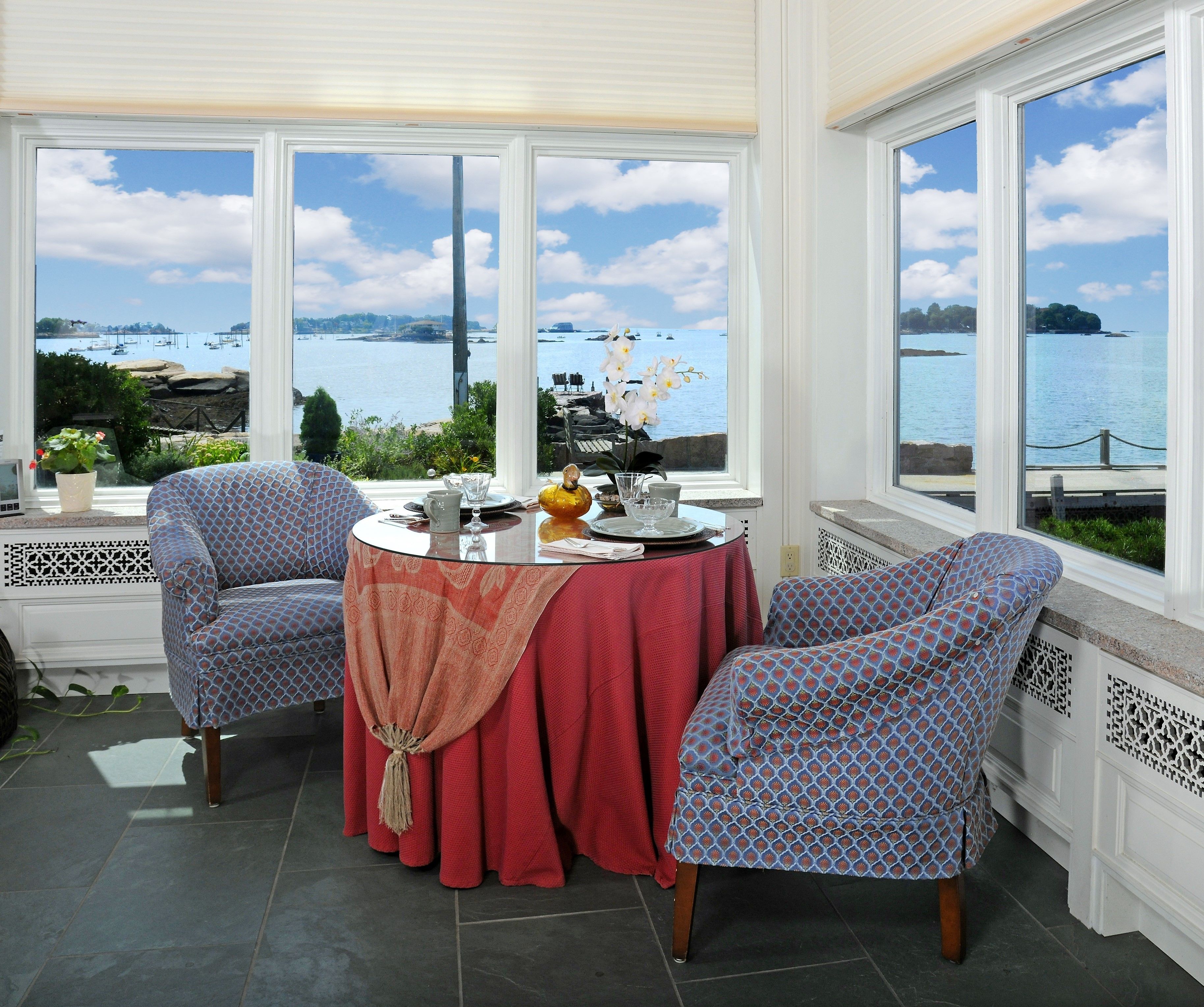 매일 주문 요리 무료 아침 식사 포함