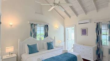 2 bedrooms, in-room safe, iron/ironing board, free WiFi