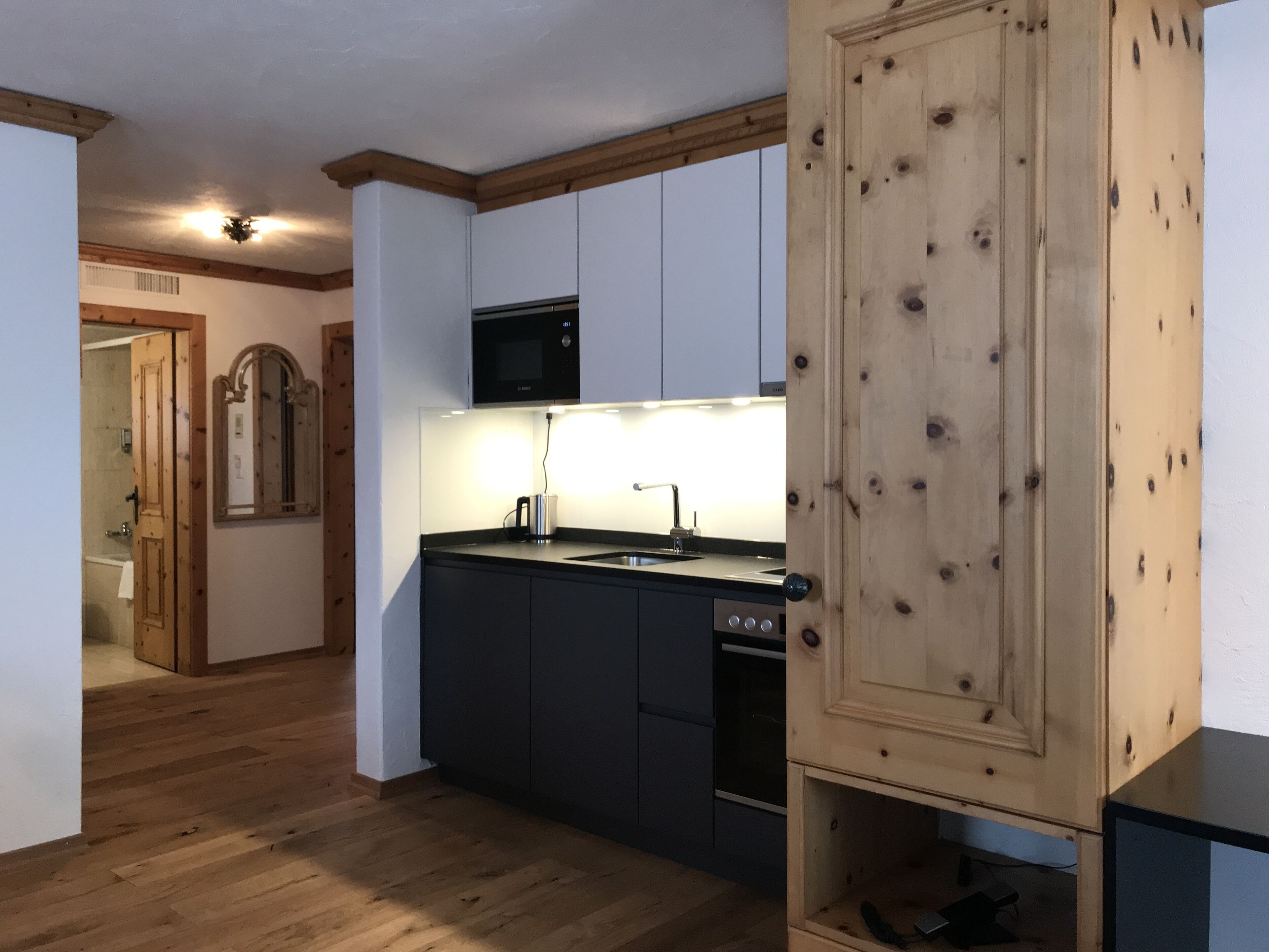 Quiet location integrated into a hotel