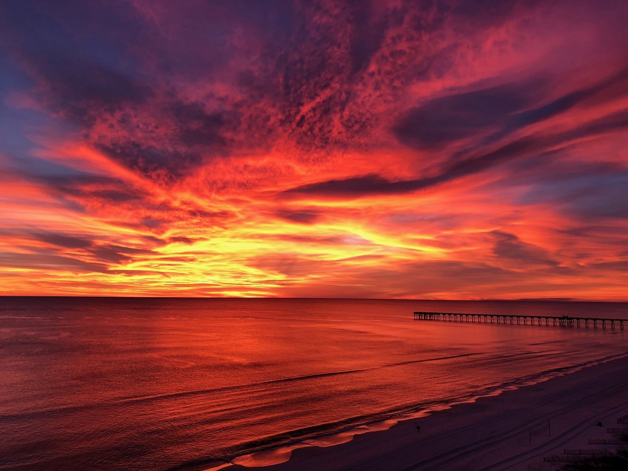 Sur la plage, chaise longue