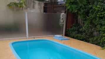 Piscina interna, piscina externa