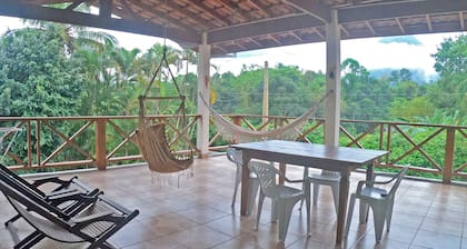 Suite in einer ruhigen Gegend in exzellenter Lage.