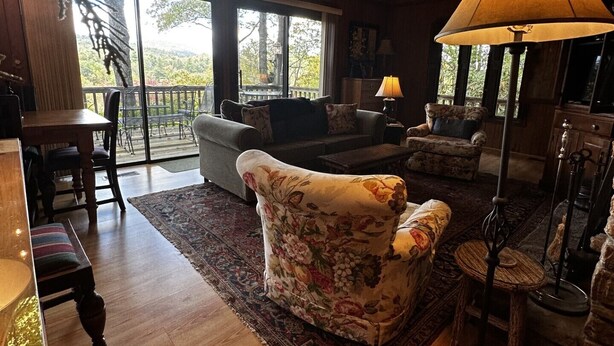 Fireplace - Hoot Owl Hollow-easy access and a great view! (Highlands)