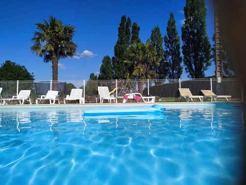Le Maison de La Cour à 25kms du Parc Puy du Fou