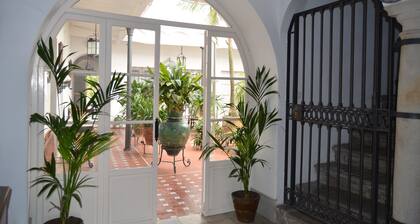 LUXURUSUS ja hiljainen huoneistokeskus