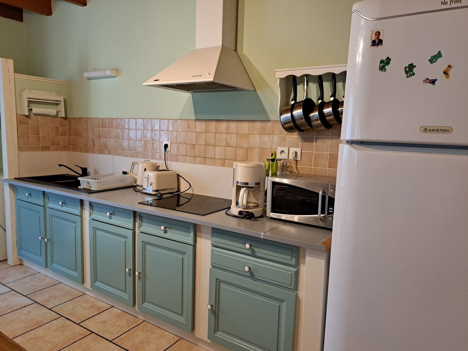 Saint Pierre De Buzet: Cottage with park overlooking the vineyards of Buzet