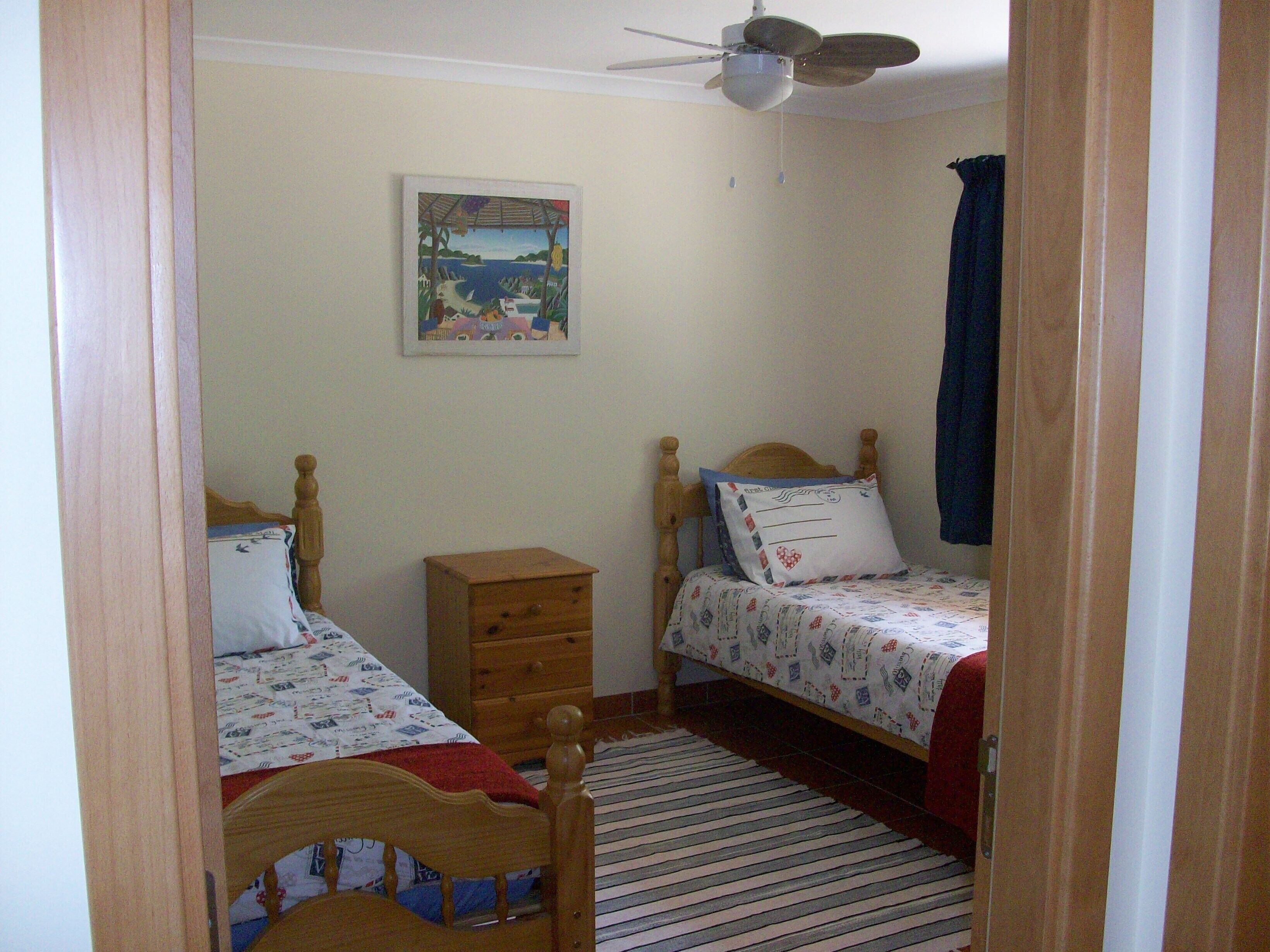 Beautiful Wooden Lodge Set In Olive Grove With Shared Pool.Close To Amenities