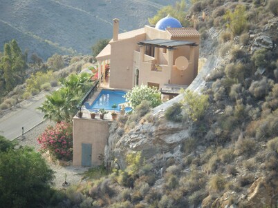3 bedroom Andalusian villa with private pool, quiet, secluded 15 mins from the sea