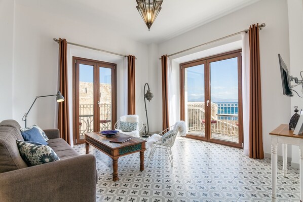 TV - Superior Apartment 2 bedrooms sea view (Tarifa)