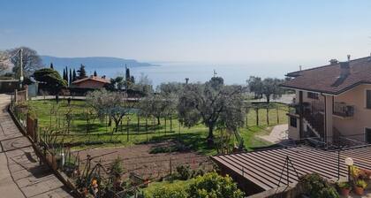 Exklusive, ruhige Ferienwohnung mit tollem Blick auf den Gardasee