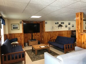 Smart TV, fireplace, DVD player, foosball