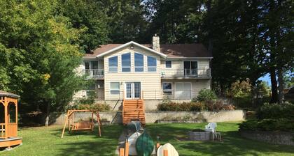 Lakeside House in Adirondacks near Lake George